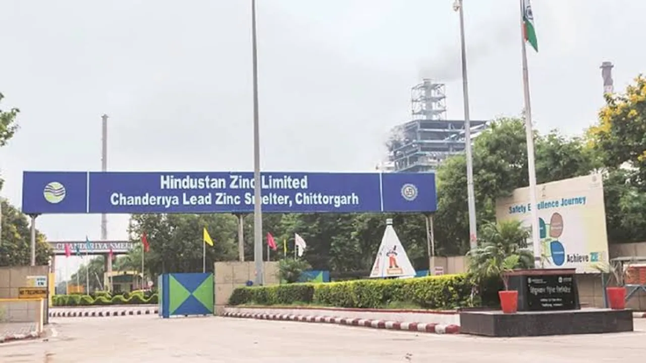 Hindustan Zinc announces OFS , sets floor price at Rs 486/share