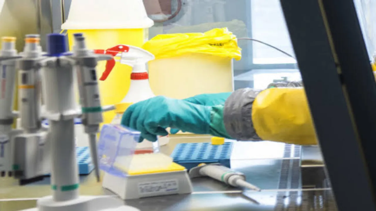 Massive Seizure: Police Uncover 2100 Litres of Toxic Chemicals