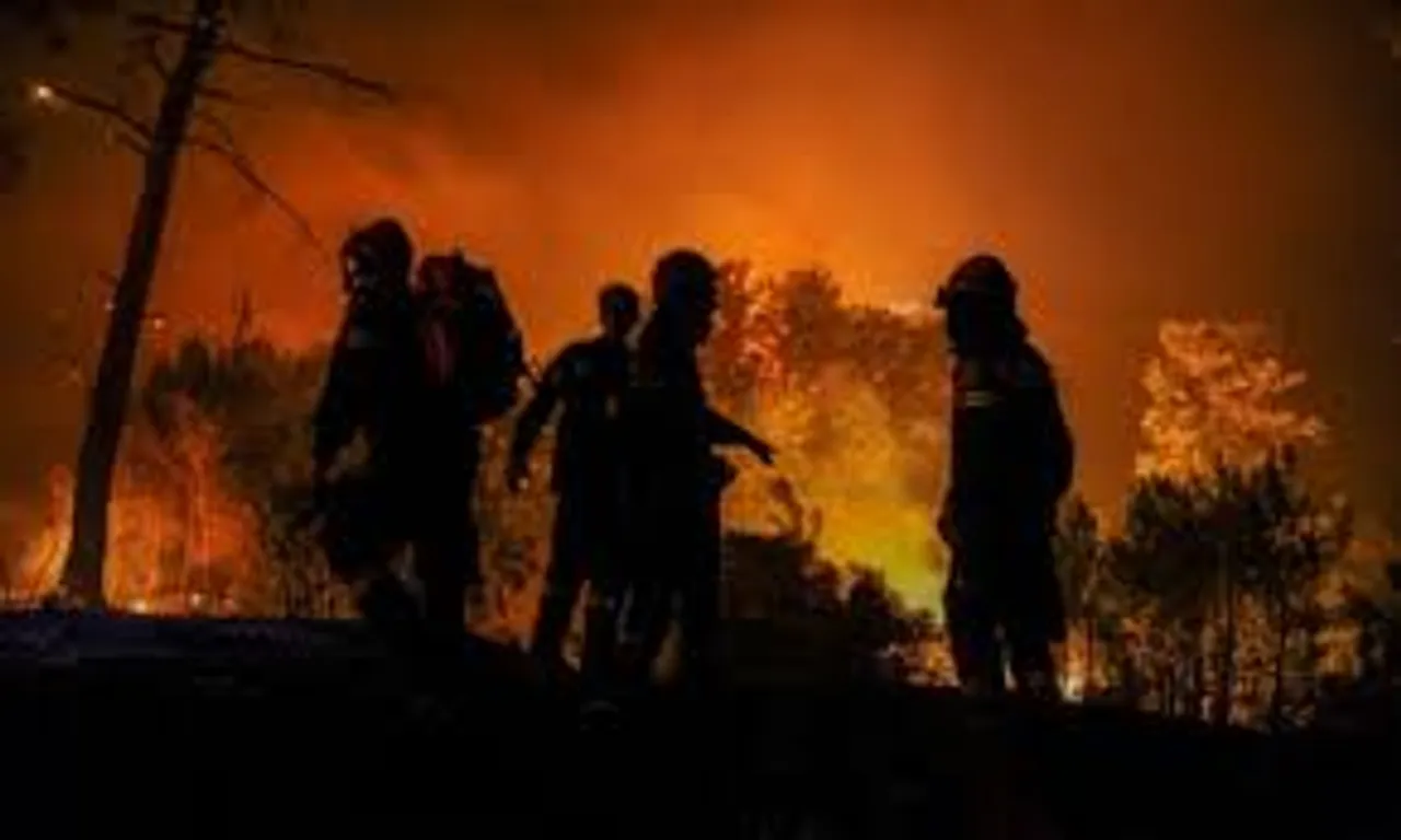Greece orders mass evacuations in Athens as wildfire engulfs towns