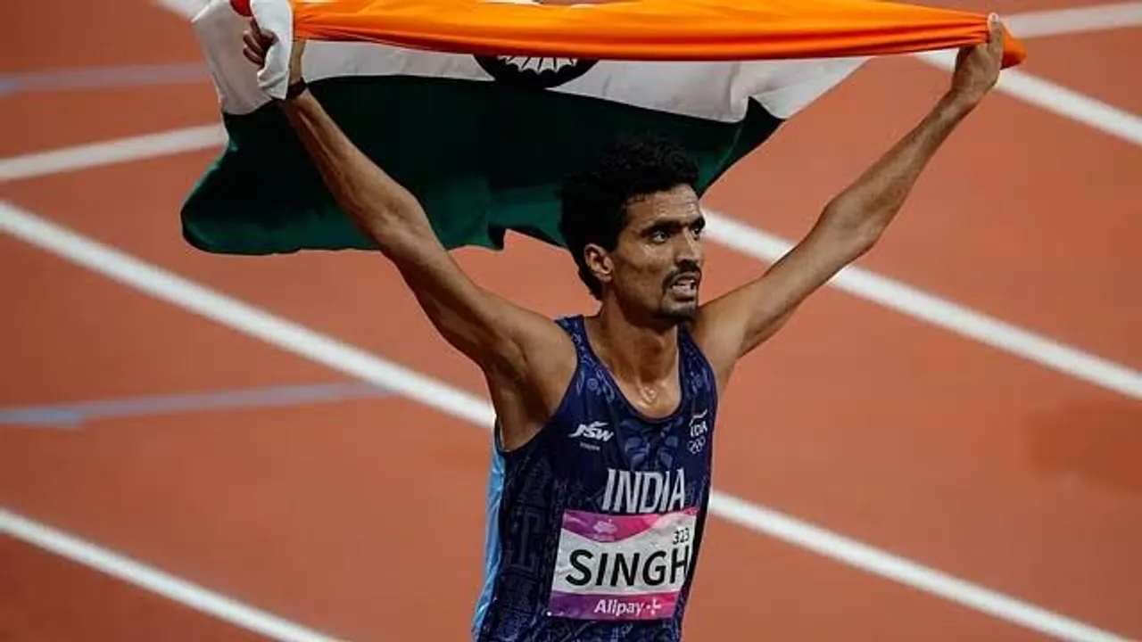Gulveer Singh wins gold medal in Men’s 5,000 mtr race at World Athletics Continental Tour 