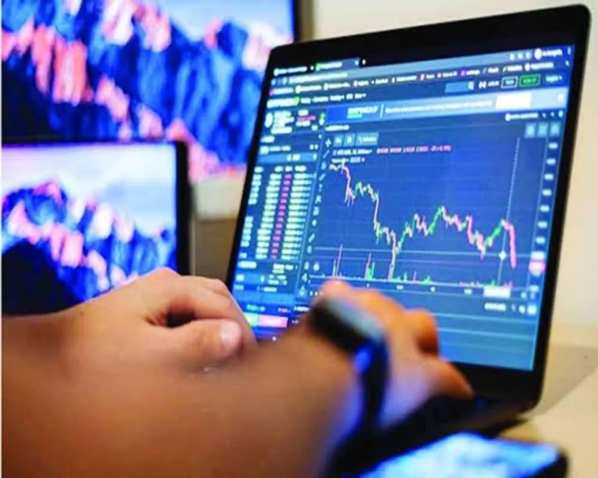 Investors lose Rs 4.12 trillion during morning trade as markets slump