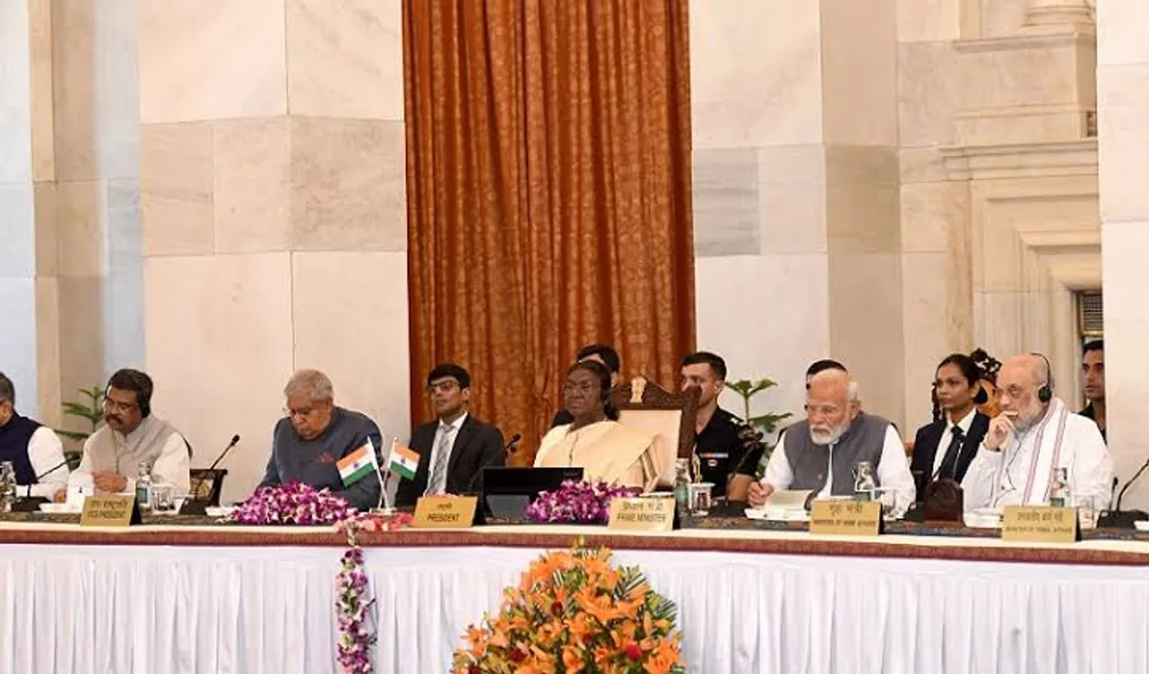 President Droupadi Murmu lauds governors’ efforts at rashtrapati bhavan conference