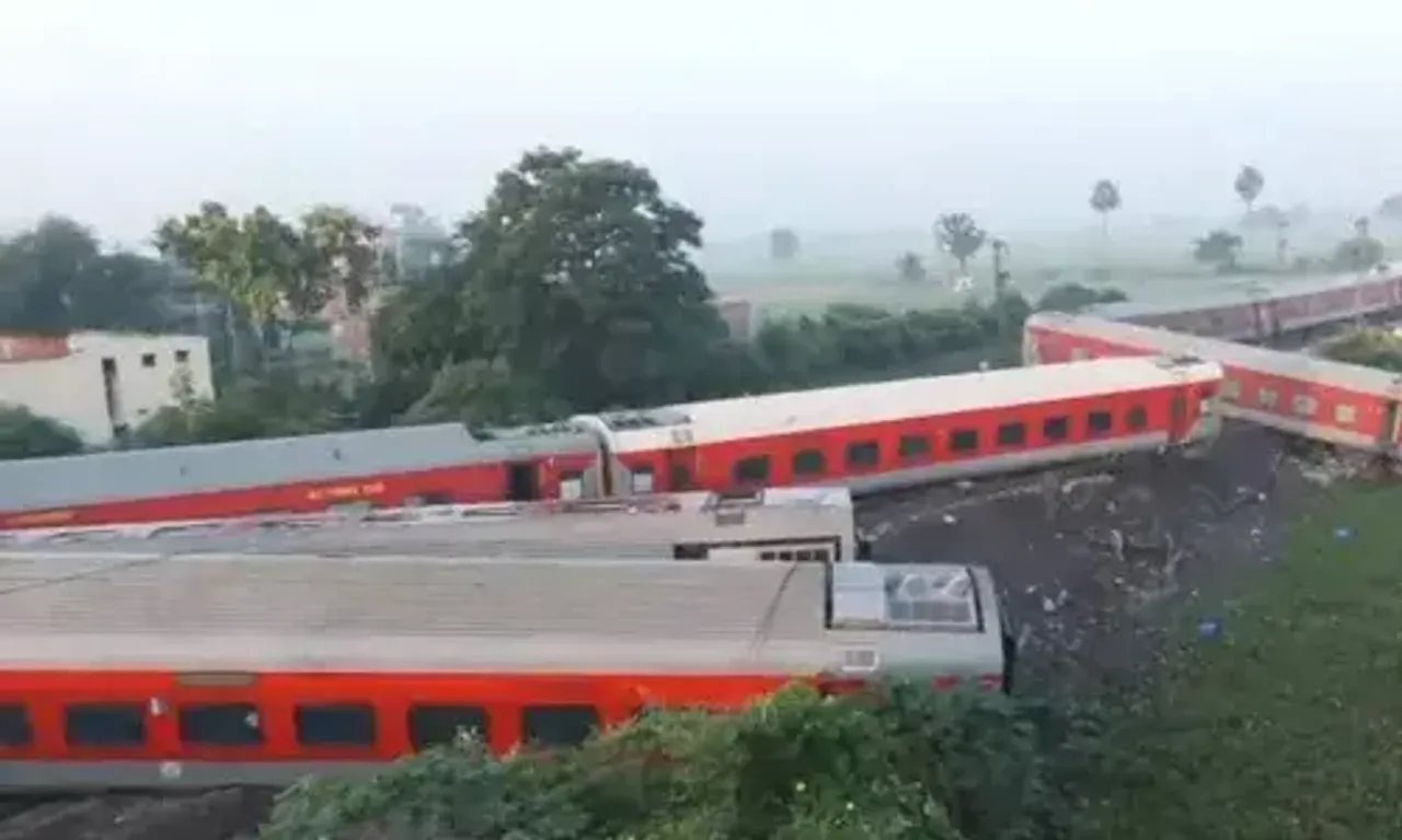 Commissioner of railway safety to probe Bihar train accident