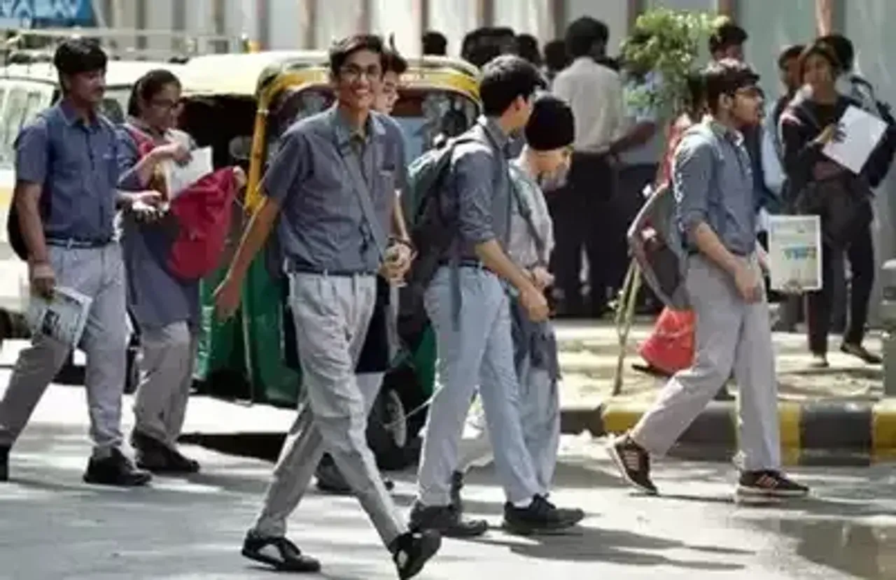 Jharkhand Govt allows schools to resume classes from May 13