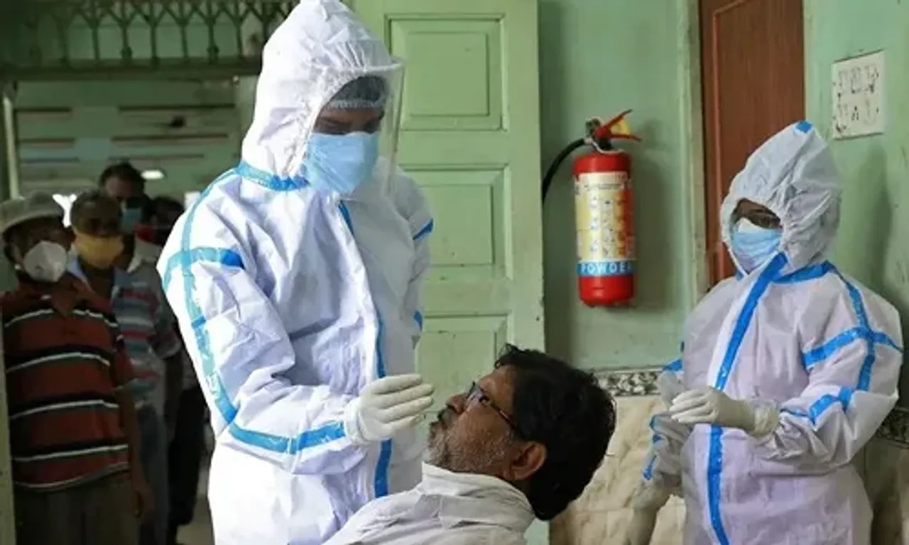 India logs 1.6 lakh new COVID-19 cases in last 24 hours, Omicron tally rises to 4,461