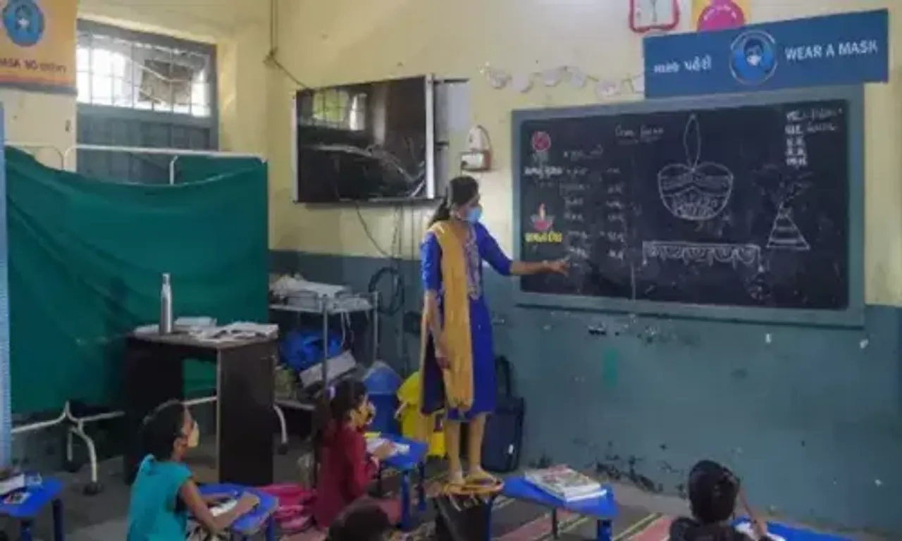 Schools, colleges to go 100% offline from Monday in Gujarat