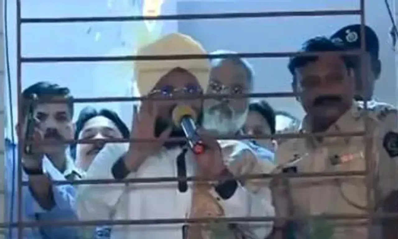 Gujarat: FIR against Islamic preacher for inflammatory speech, event organisers arrested