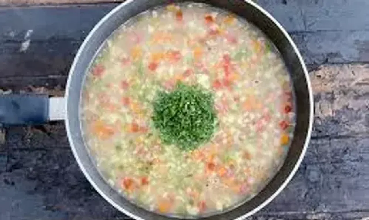 Vegetable Oats Broth Recipe: Super delicious and sumptuous Vegetable Oats Broth recipe