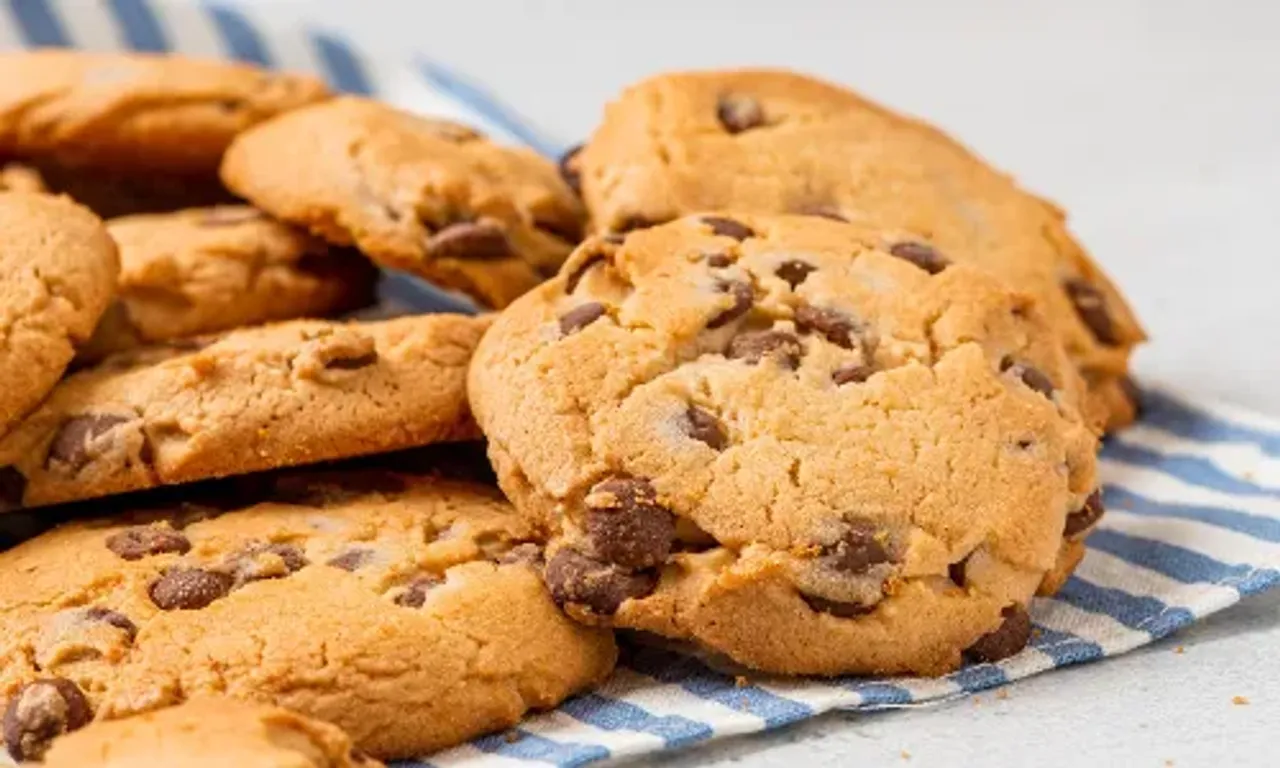 Warm and delicious: This is Subway's classic chocolate chip cookie recipe