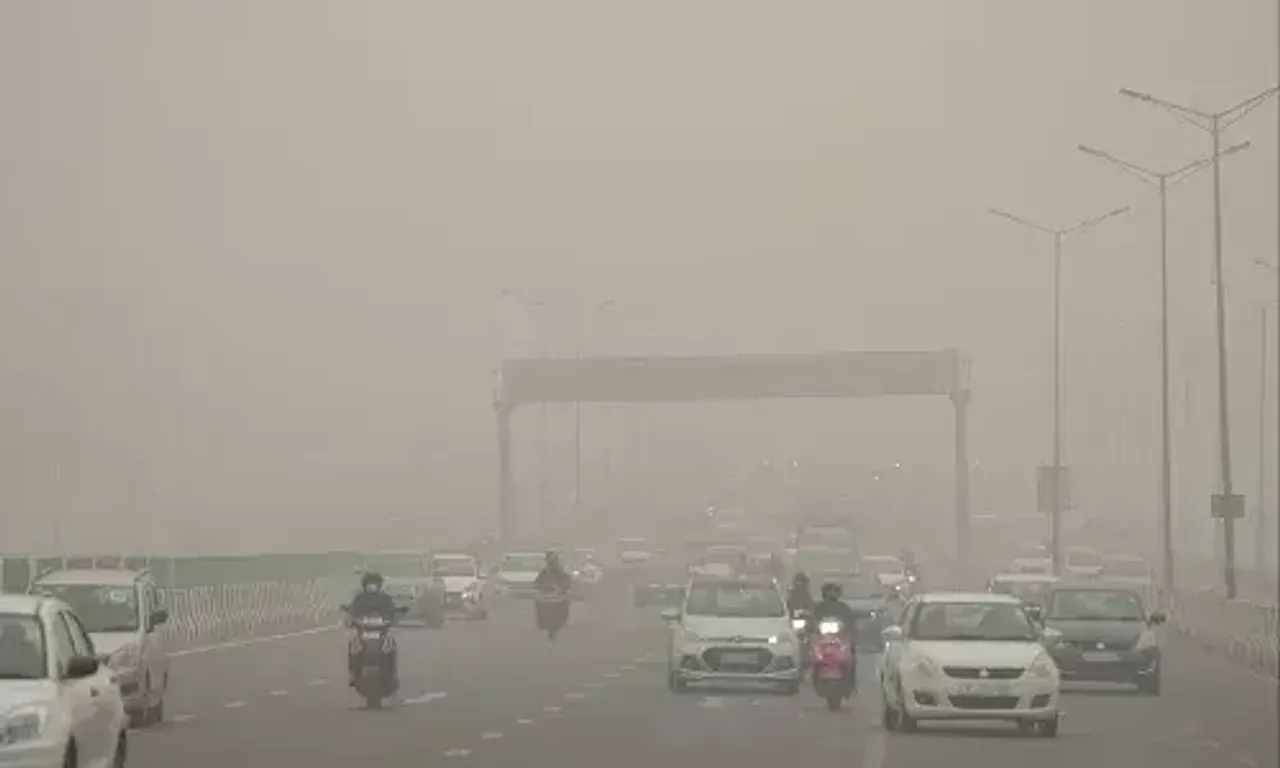 Delhi AQI improves marginally to 413; haze persists, health concerns rise
