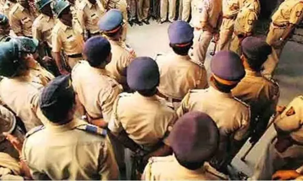 Gujarat: Police crackdown on alcohol on the eve of New Year