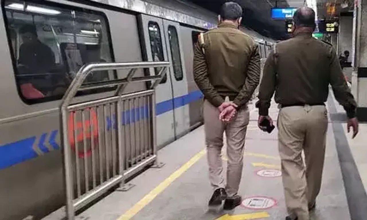 Delhi Metro: Violet line services delayed due to technical snag, commuters suffer