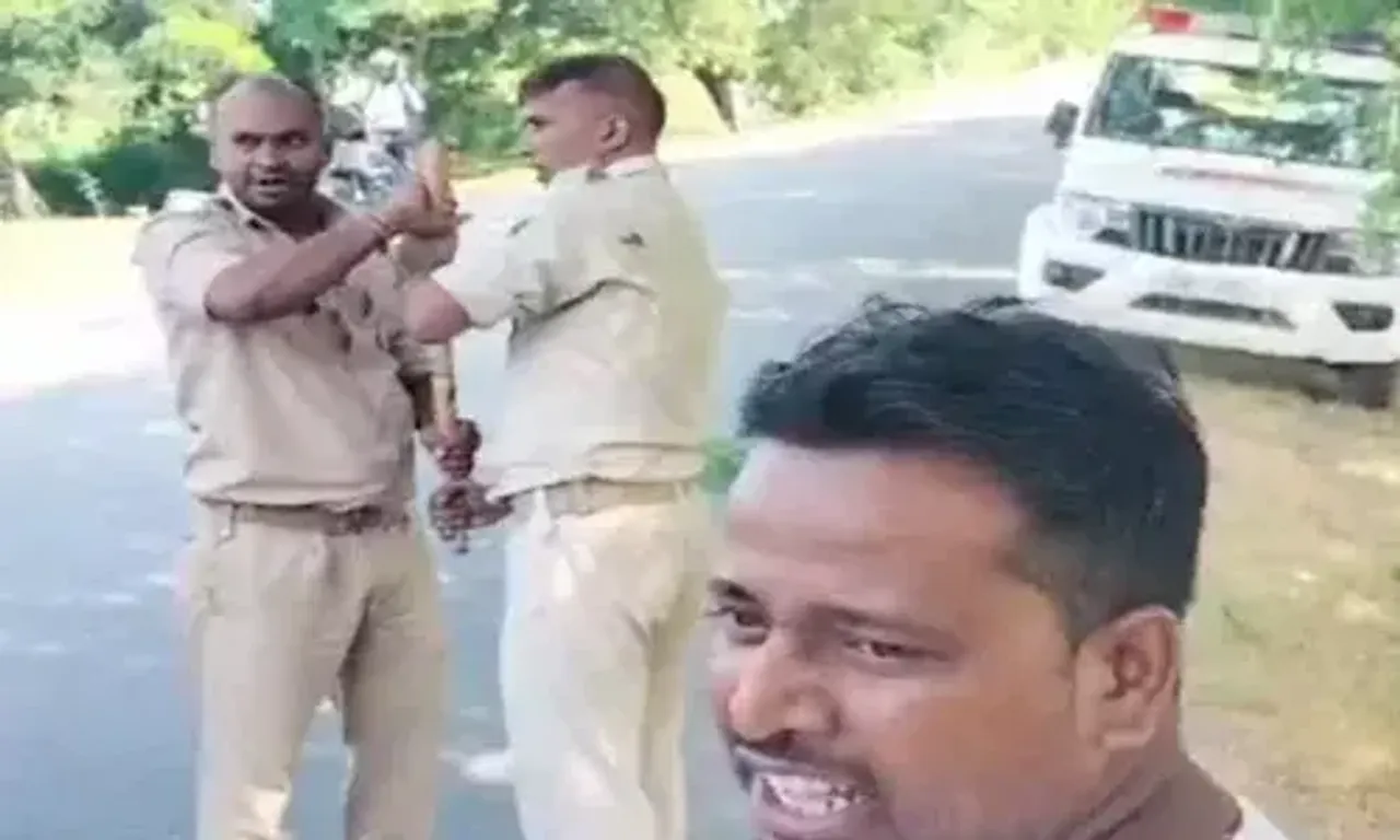 A Video is going viral of Bihar's 2 Police Officers Engage in Fistfight in Nalanda