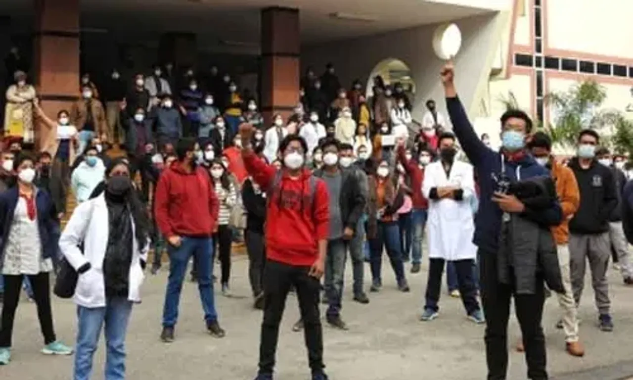 Resident doctors call off their strike, resumed work from 12 PM today
