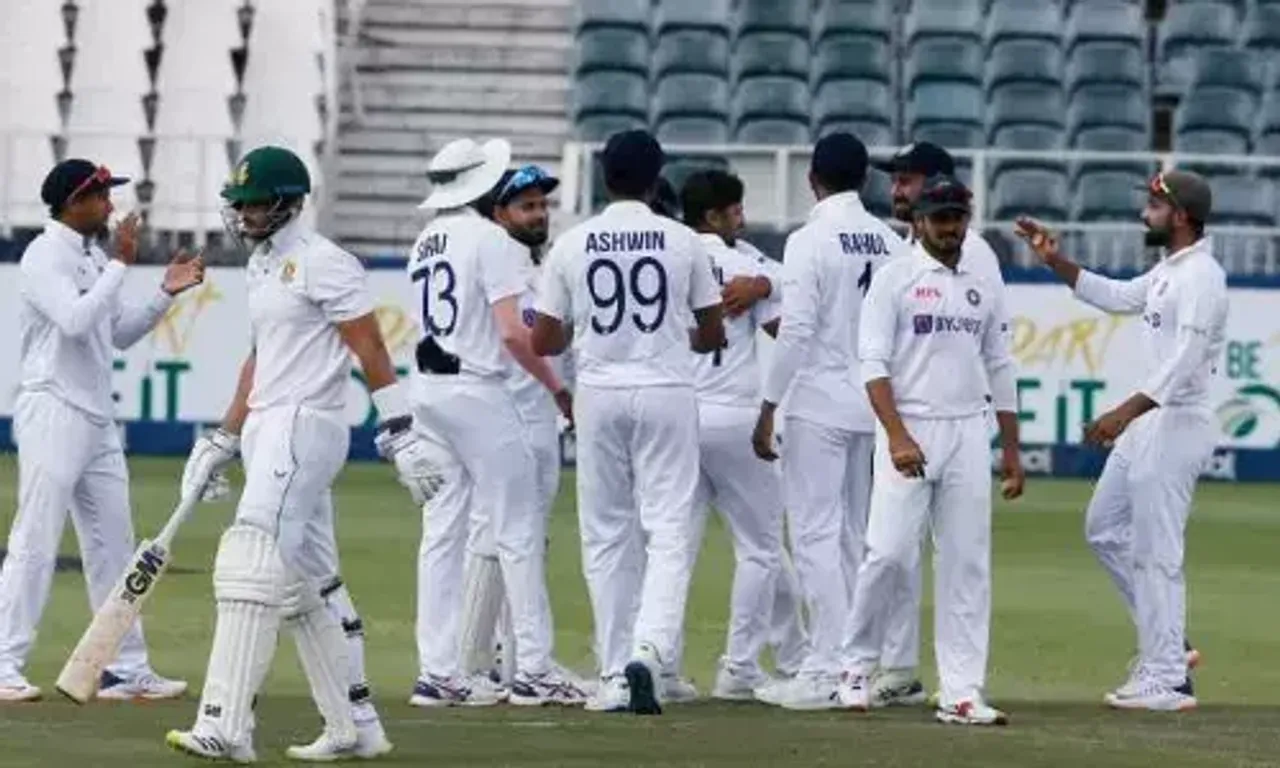 3rd Test: India to resume their 2nd innings against South Africa today