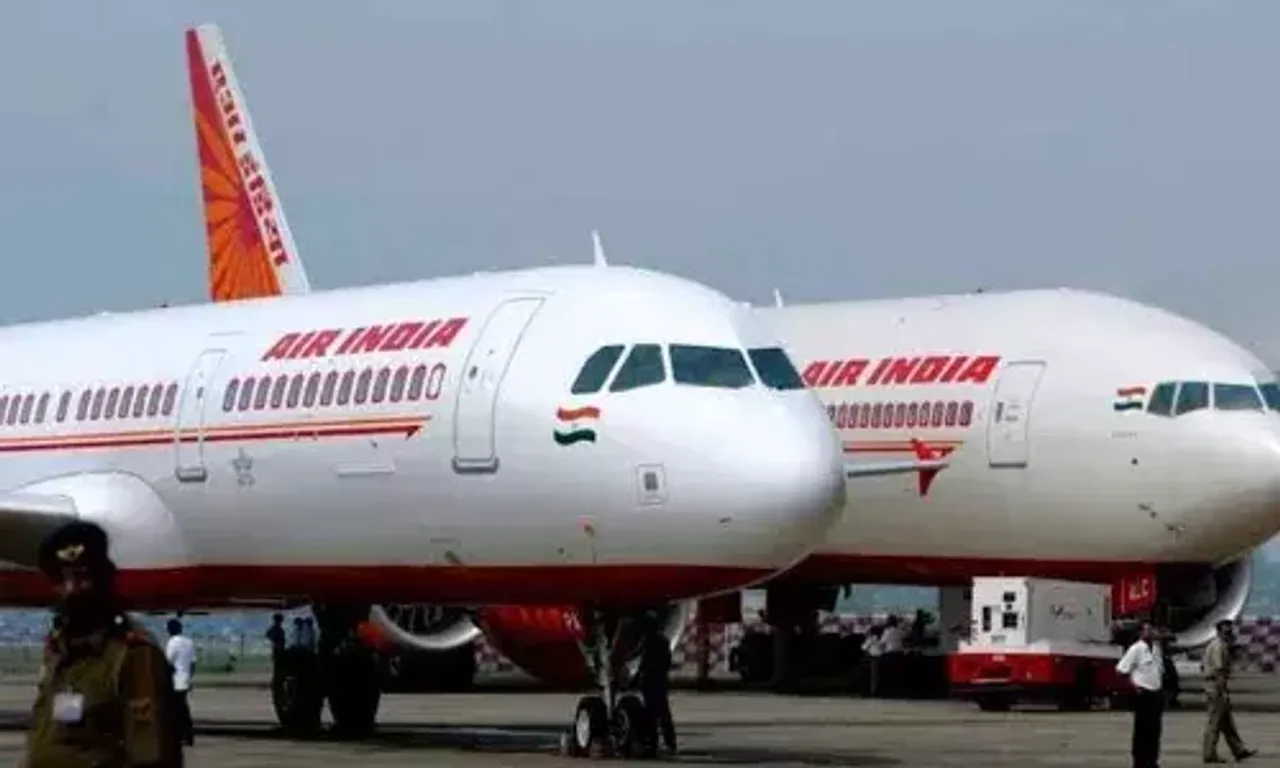 Air India asked to pay Rs 1000 crore in refund and fines