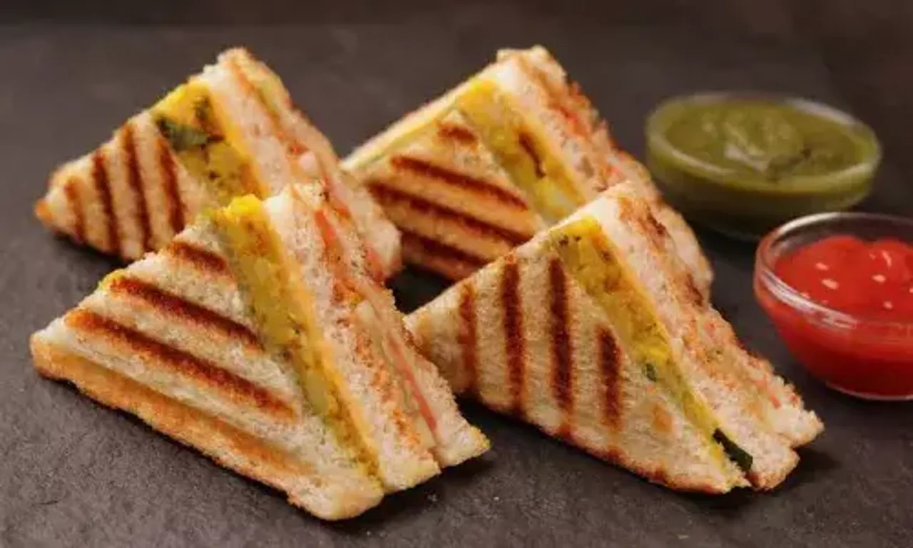 Aloo Masala Sandwich Recipe: Try this delicious sandwich recipe which would be loved by people of all ages