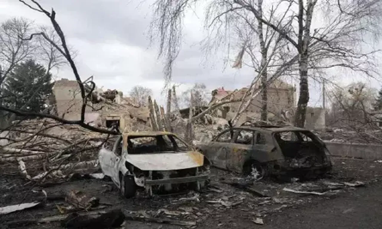 Ukraine war: Fresh bid to rescue citizens from besieged cities, strike kills 10