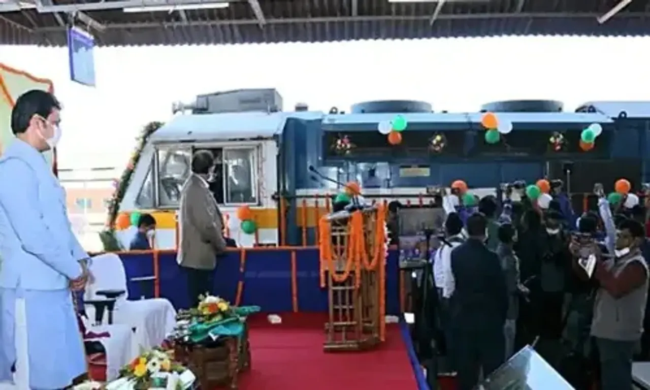 Tripura CM flagged off the first Jan Shatabdi linking India's seven sisters