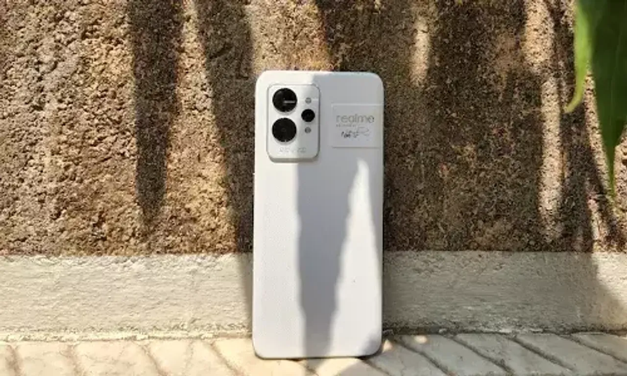 Realme GT 2 Pro, Realme 9 4G to launch in India today