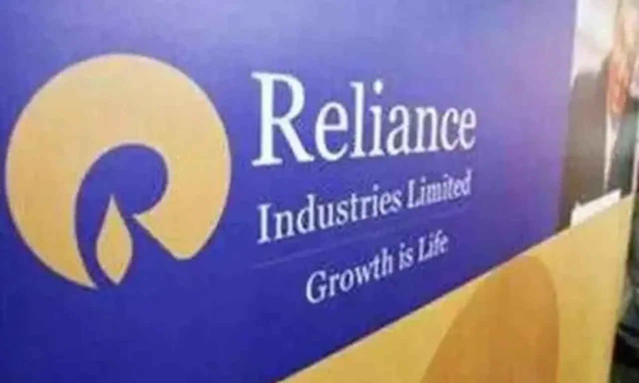 After lenders disapproval, RIL calls off Rs.24,713-cr deal with Kishore Biyani's Future Group