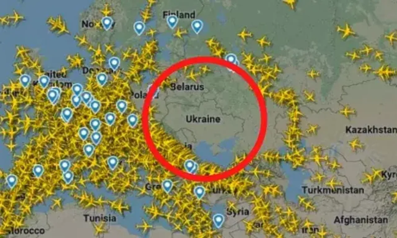 "Spatial" effects of war, planes "disappear" from skies over Russia and Ukraine
