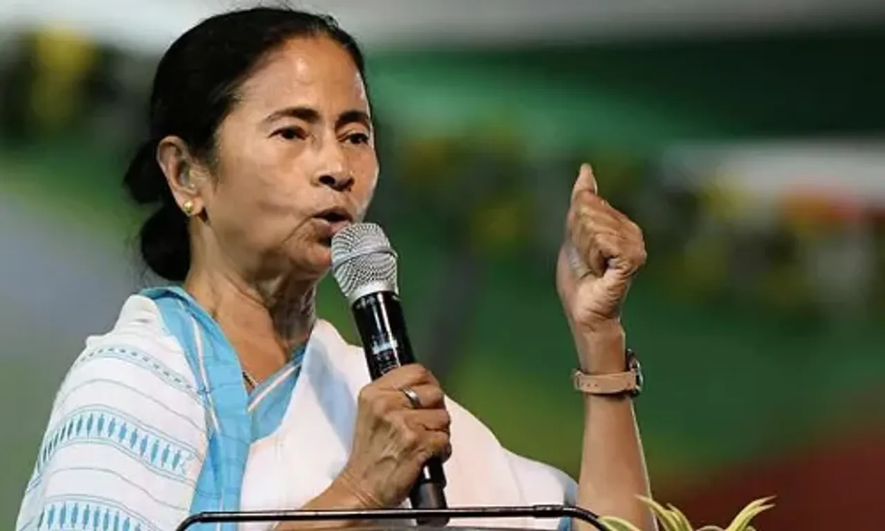 Calcutta HC imposes fine of Rs 5 lakhs on Chief Minister Mamata Banerjee