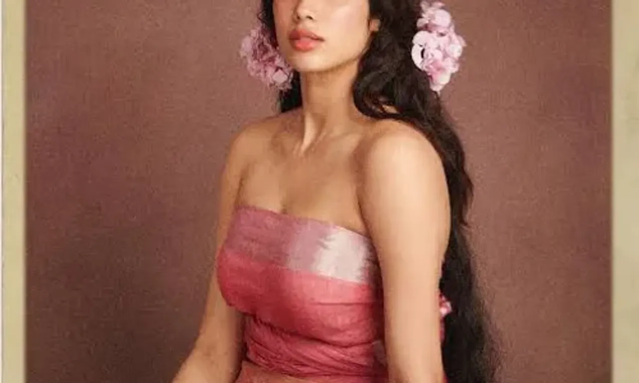 Janhvi Kapoor in Rs 24k red saree is nothing less than a mystical princess