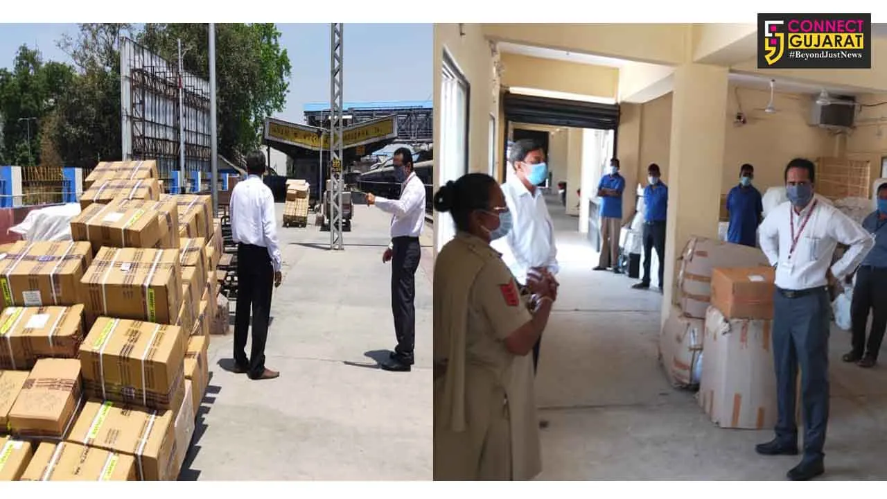 DCM visit to parcel office at Vadodara station