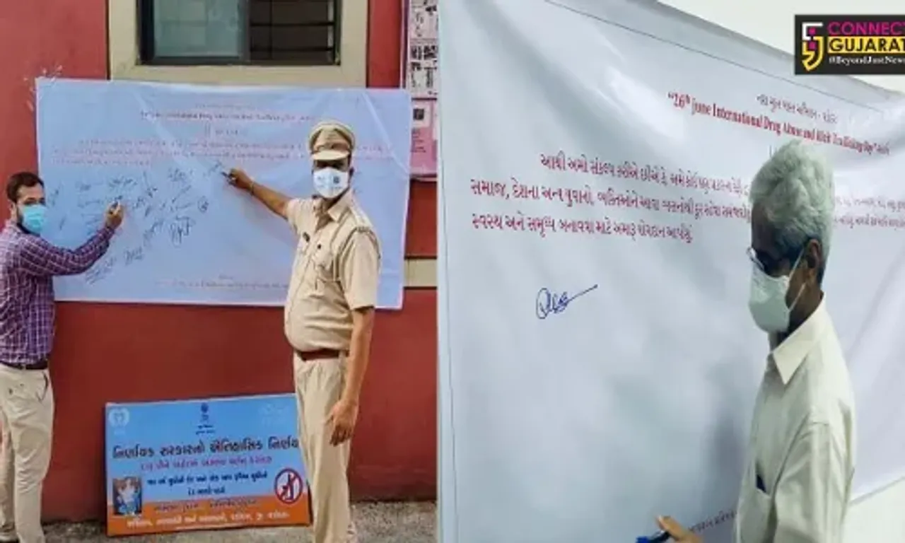District Collector joins in celebration of Drug Free India Campaign