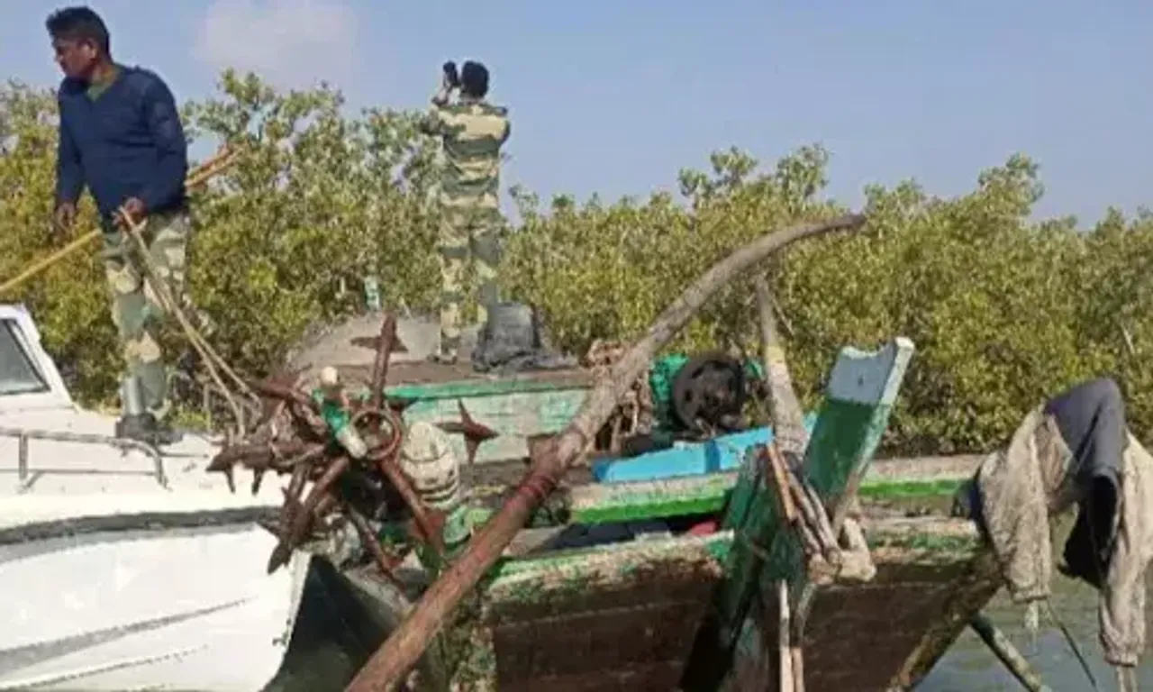BSF nabs three Pakistani fishermen, 11 boats in Gujarat