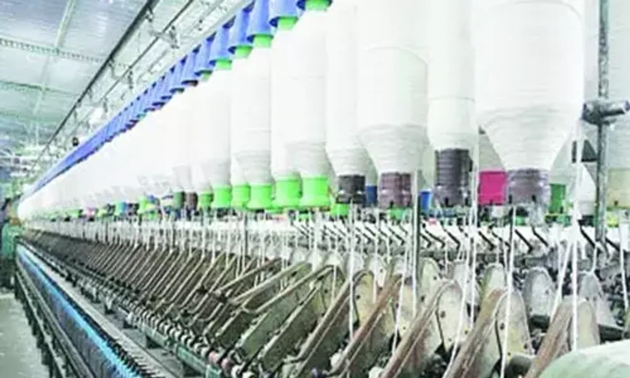Surat: Jari production cut by 50% as demand declines