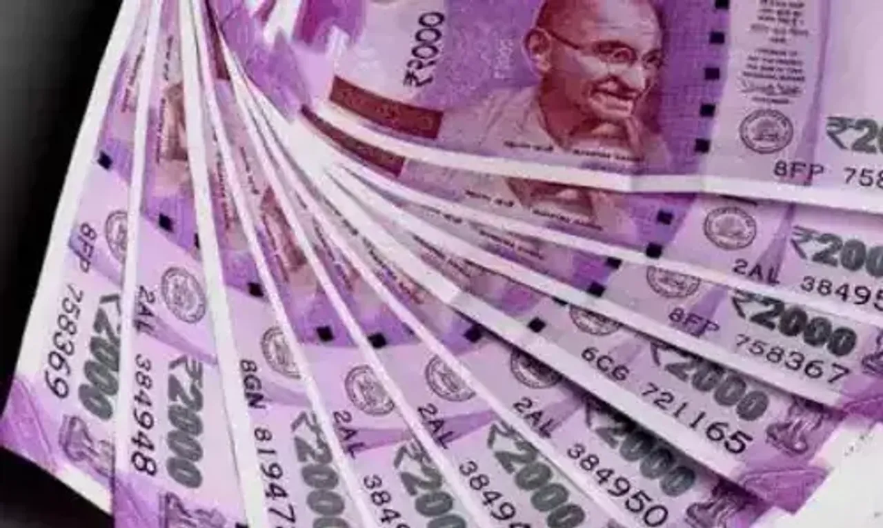 7th Pay Commission: Dearness Allowance hiked by 3% To 34%