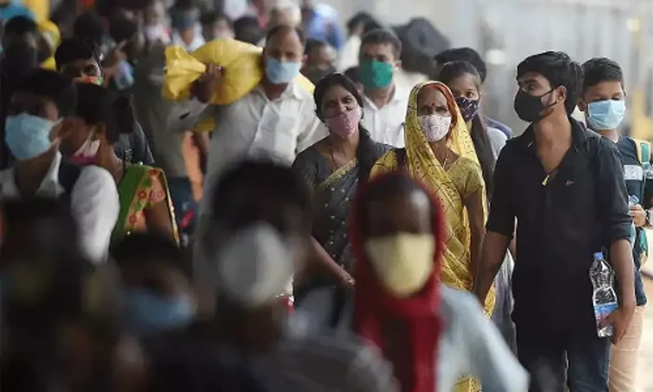 India's daily Covid cases down by over 50,000, positivity rate dips to 15.52%
