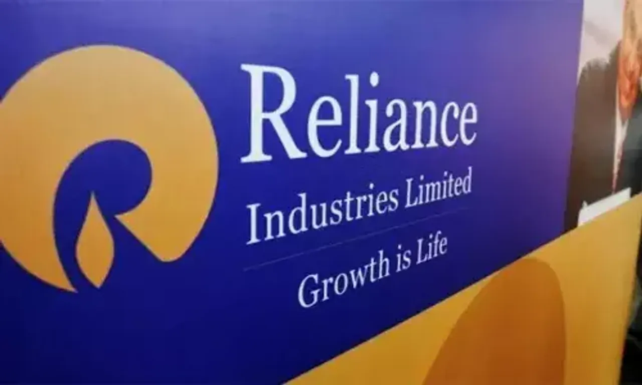 India Inc's biggest sale abroad, RIL to raise $4 bn in US dollar