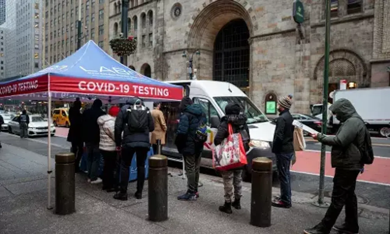 US breaks global record of daily Covid-19 cases