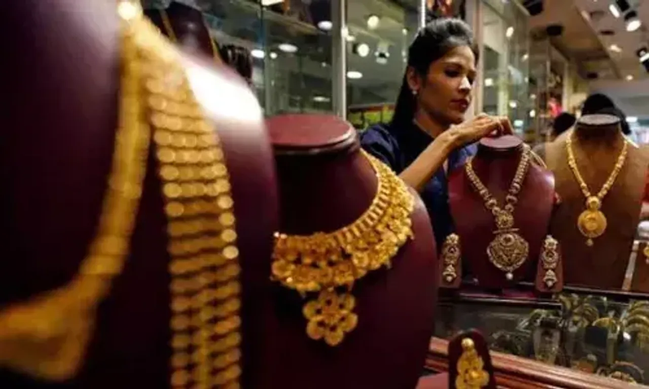 Gold price for today: 10 grams of 24-carat sold at Rs 48,980; silver touches Rs 60,900 per kilo