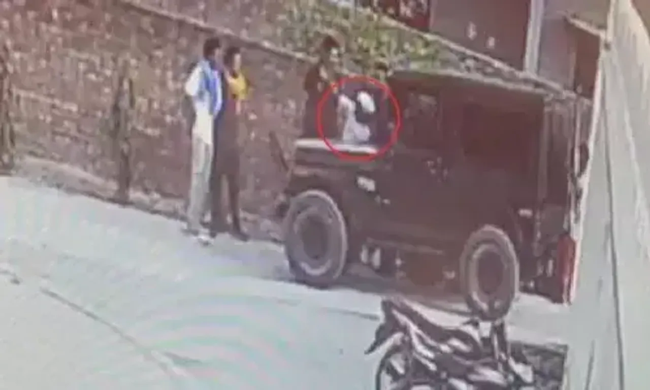 Man who took selfie with singer Sidhu Moose Wala, 7 others arrested