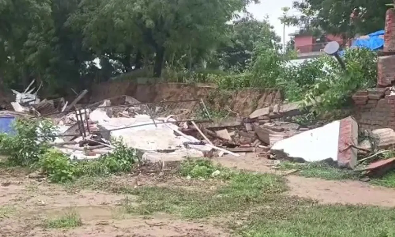Three women labourers buried alive as wall collapsed in Ahmedabad