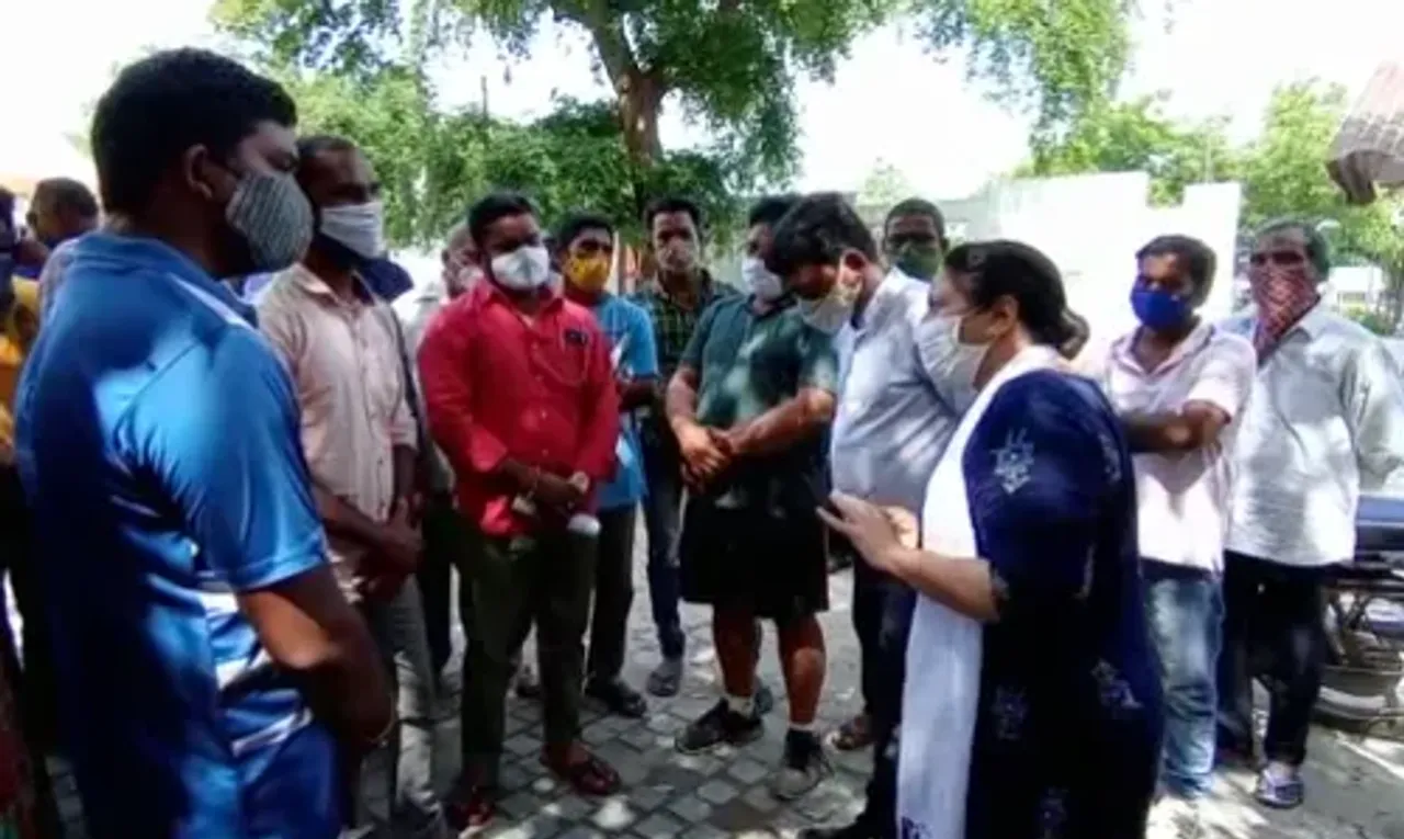 Vadodara Congress councillor threatening language to woman safai sevak caused uproar