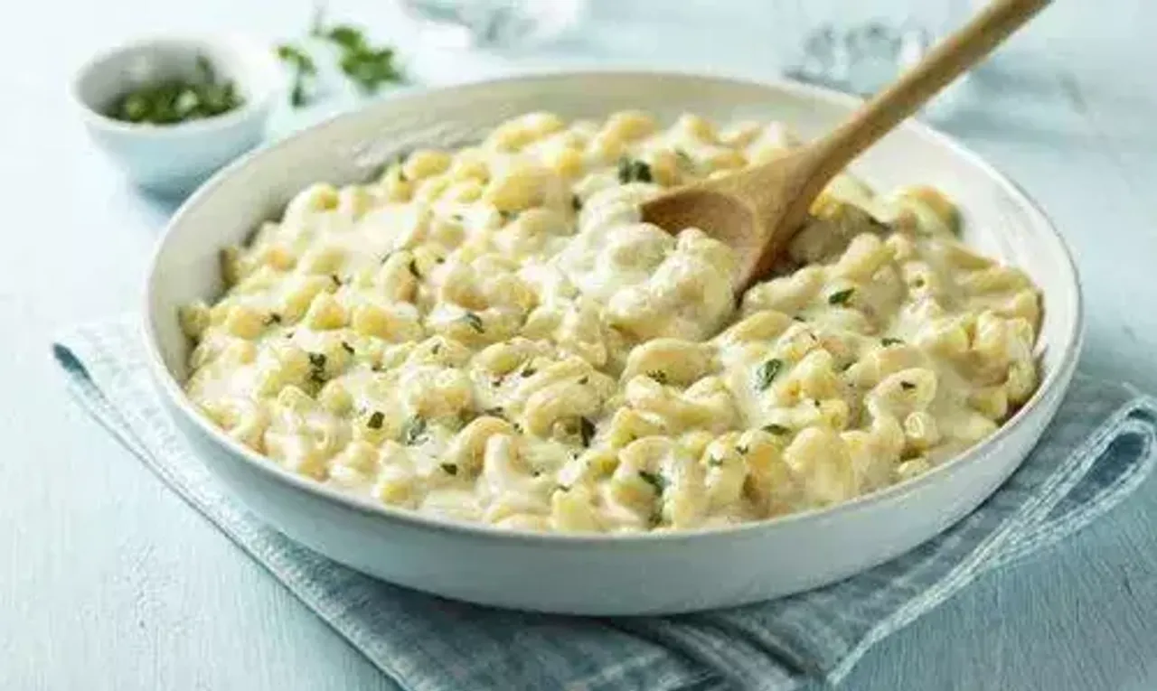 Mac and Cheese Recipe: You can easily make this recipe at home and even season it according to your liking