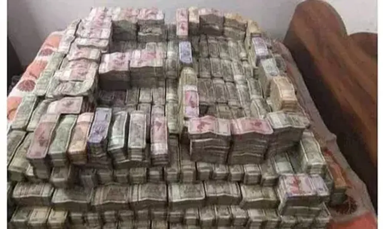 Rs 19.31 Crore in cash found at house of IAS Pooja Singhal's CA