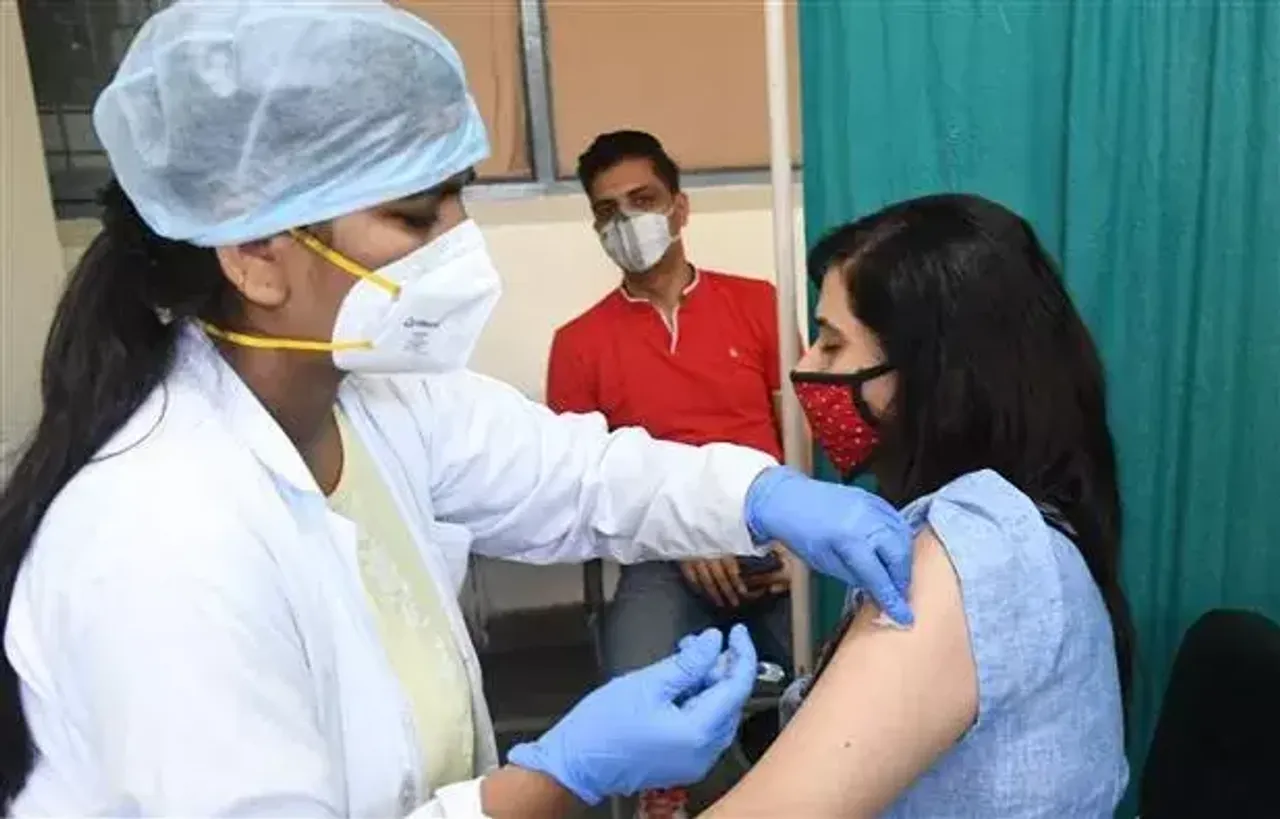 Active COVID-19 cases in country lowest in 216 days