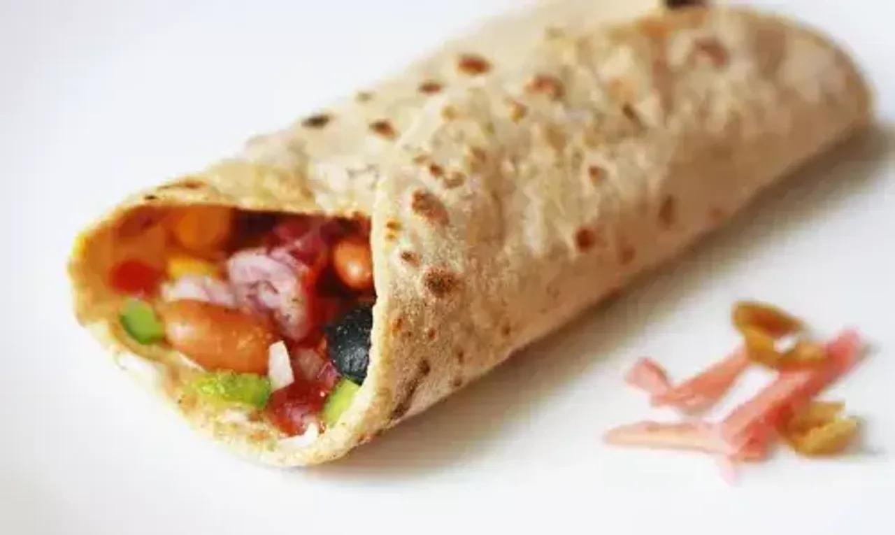 Red Kidney Beans Wrap Recipe: Try this delicious Kidney bean and salsa recipe, which makes for a delicious snack