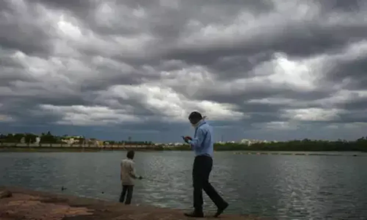 Cyclone Jawad: Red alert in Odisha, NDRF teams on standby