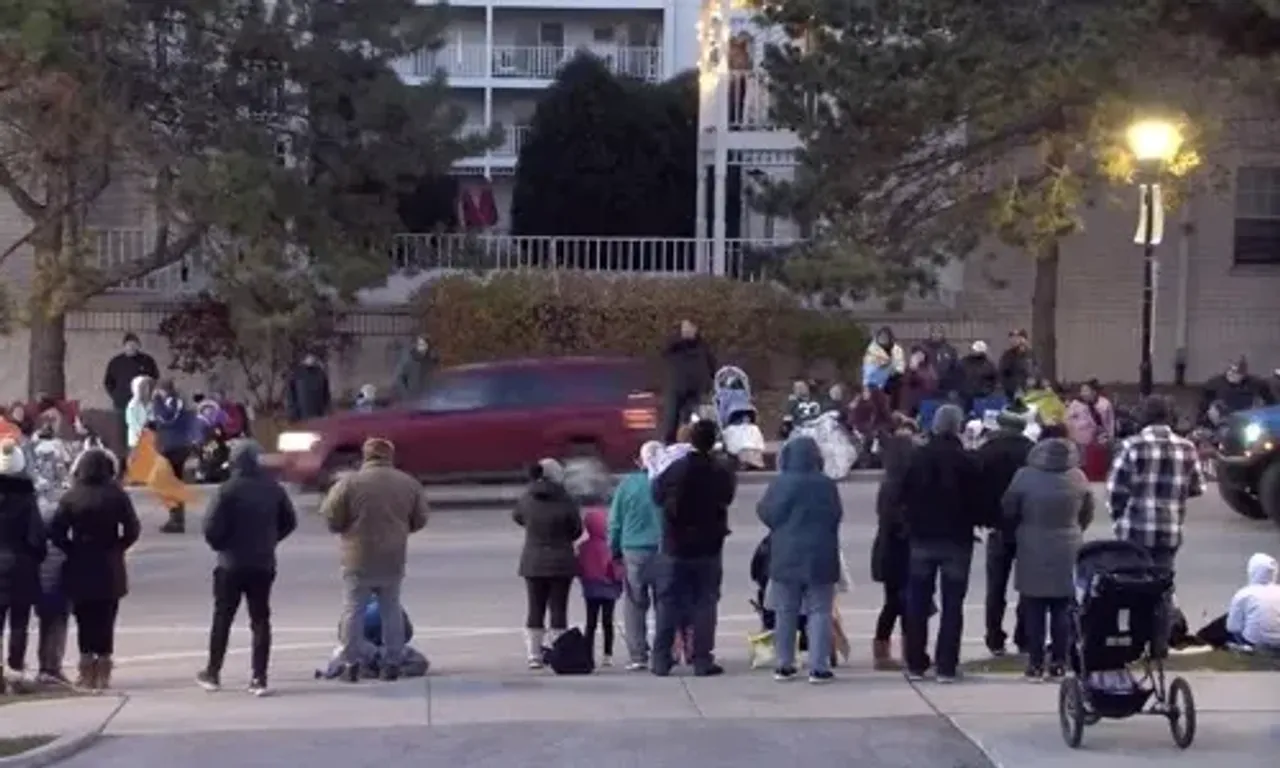 5 dead and 50 injured in the US Christmas Parade