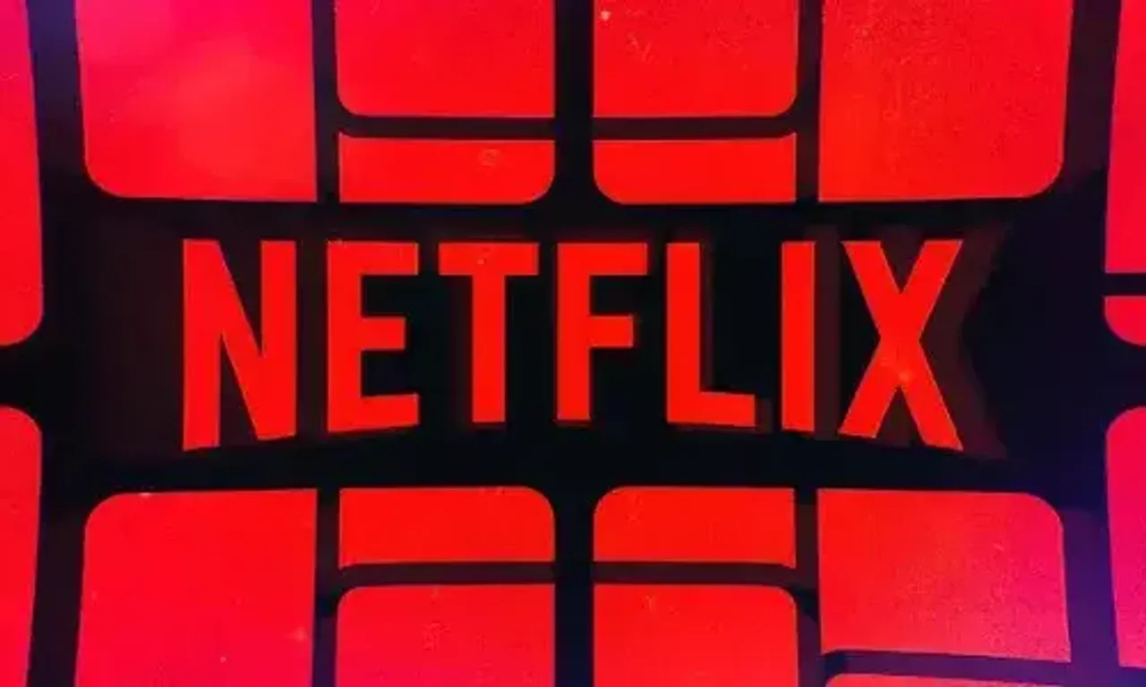 Netflix eyes advertising tie-ups as subscriber base shrinks
