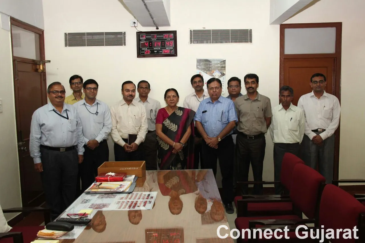 Deputy Secretaries greeting Chief Minister Mrs. Anandiben Patel
