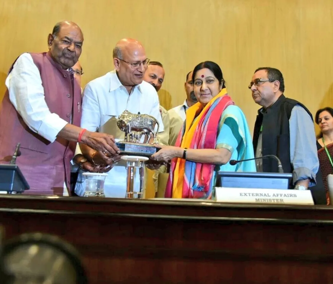 External Affairs Minister Sushma Swaraj flags off first batch of pilgrims for Kailash Mansarovar Yatra