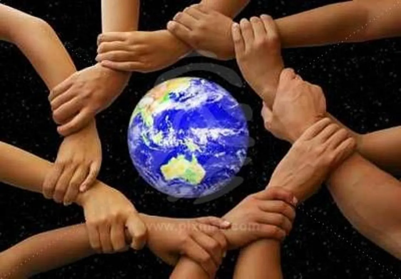 Expert's view on Social Connectedness